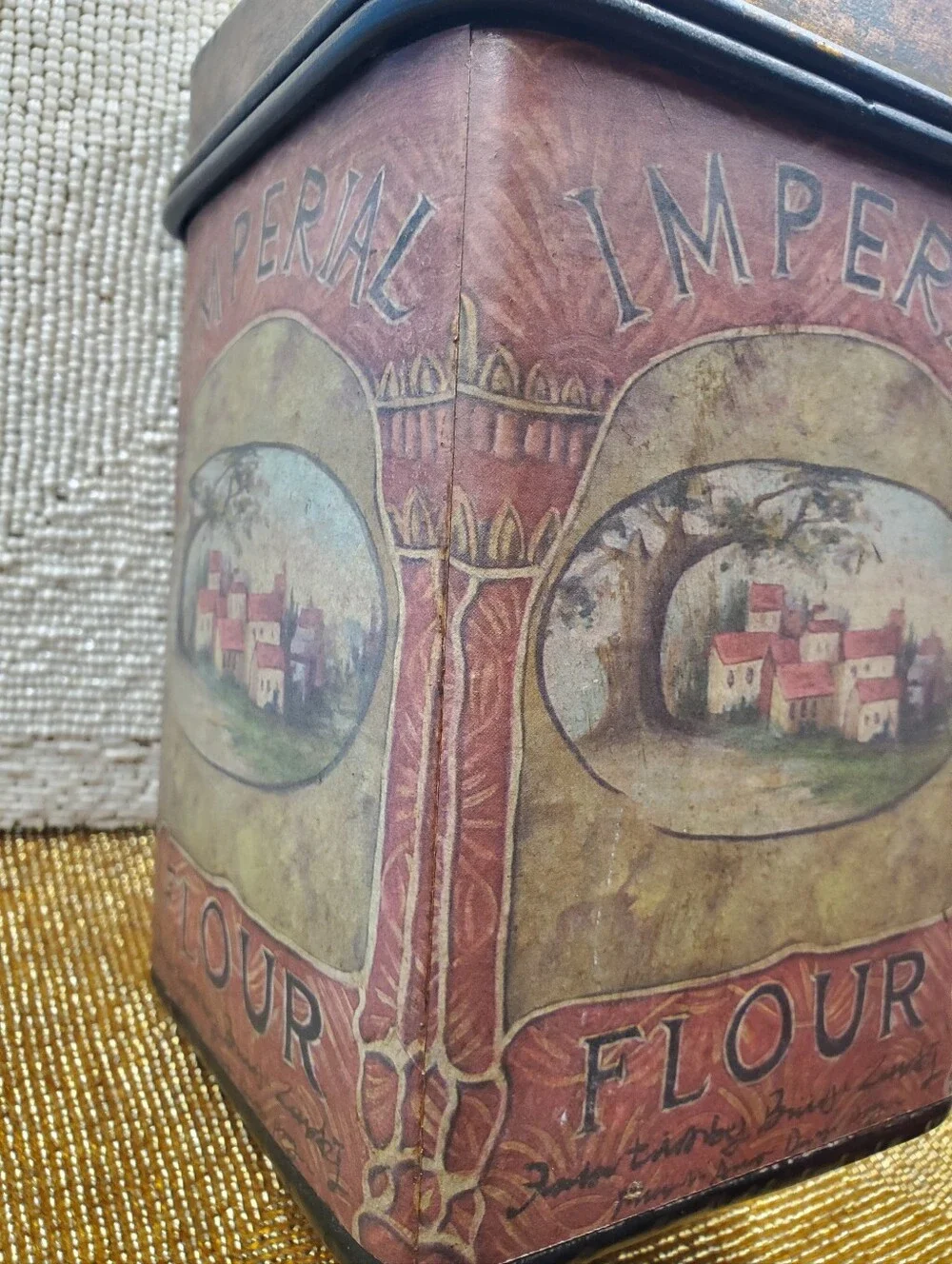 Decorative kitchen canister rustic styled with advertising imagery (C36)